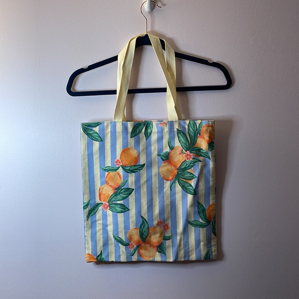 Old navy medium size canvas tote bag with orange blossom and stripe pattern